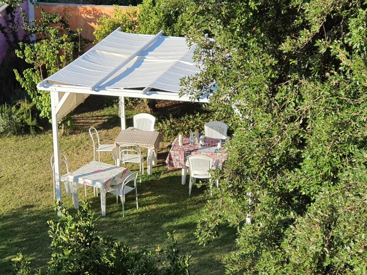 Bed and Breakfast Sa Mariposa Muravera Exterior foto